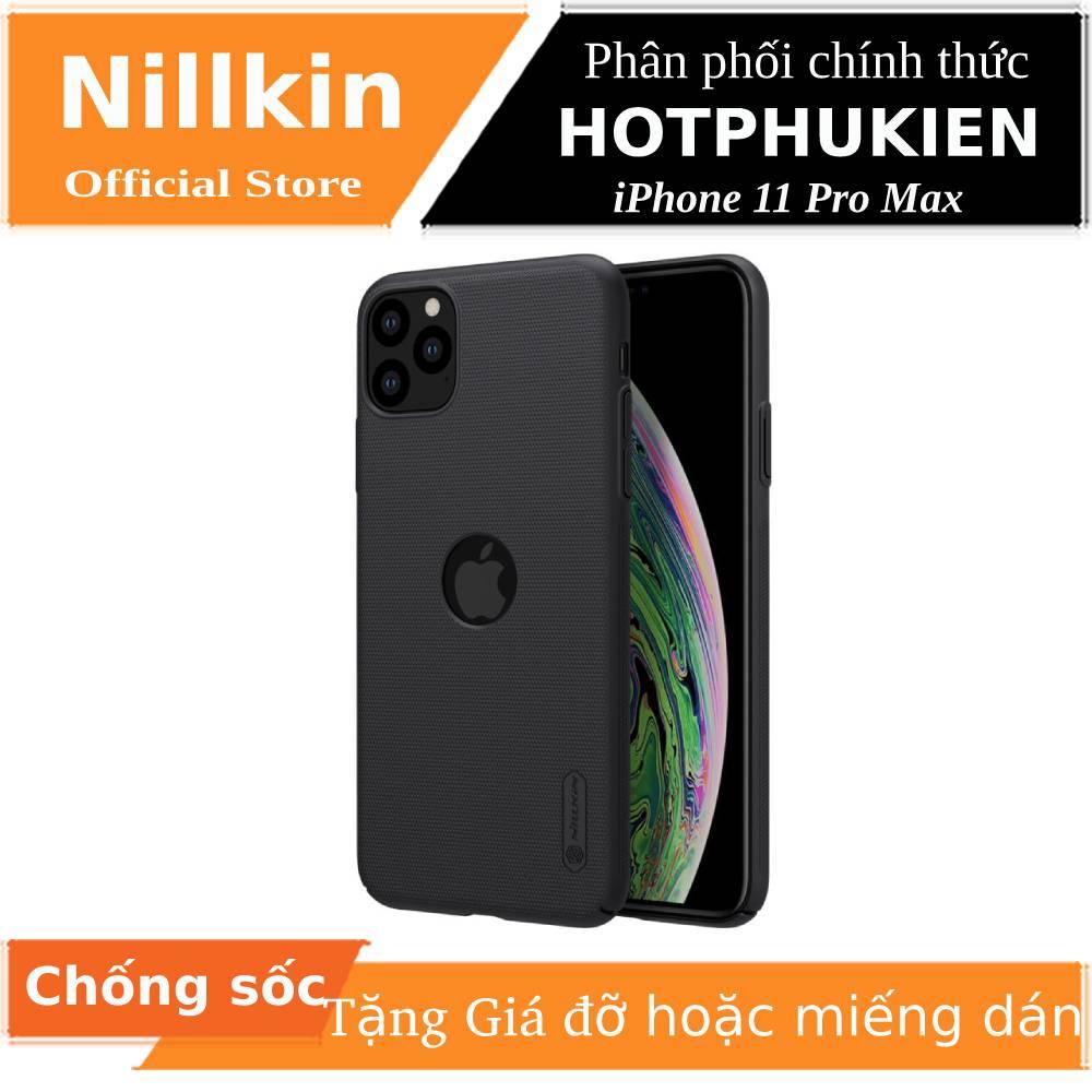 Ốp Lưng Sần chống sốc (hở Logo) cho iPhone 11 Pro Max hiệu Nillkin Super Frosted Shield (tặng kèm giá đỡ hoặc miếng dán từ tính)